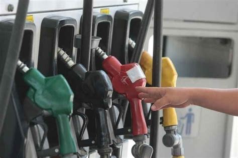 Oil price rollback expected on June 11 .